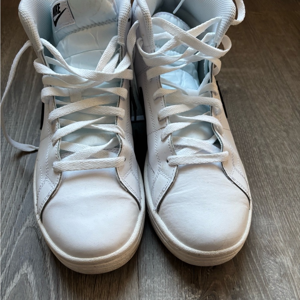 Nike Men’s High top sneakers